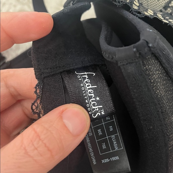 Fredrick’s of Hollywood balconette bra 34E - Picture 3 of 5